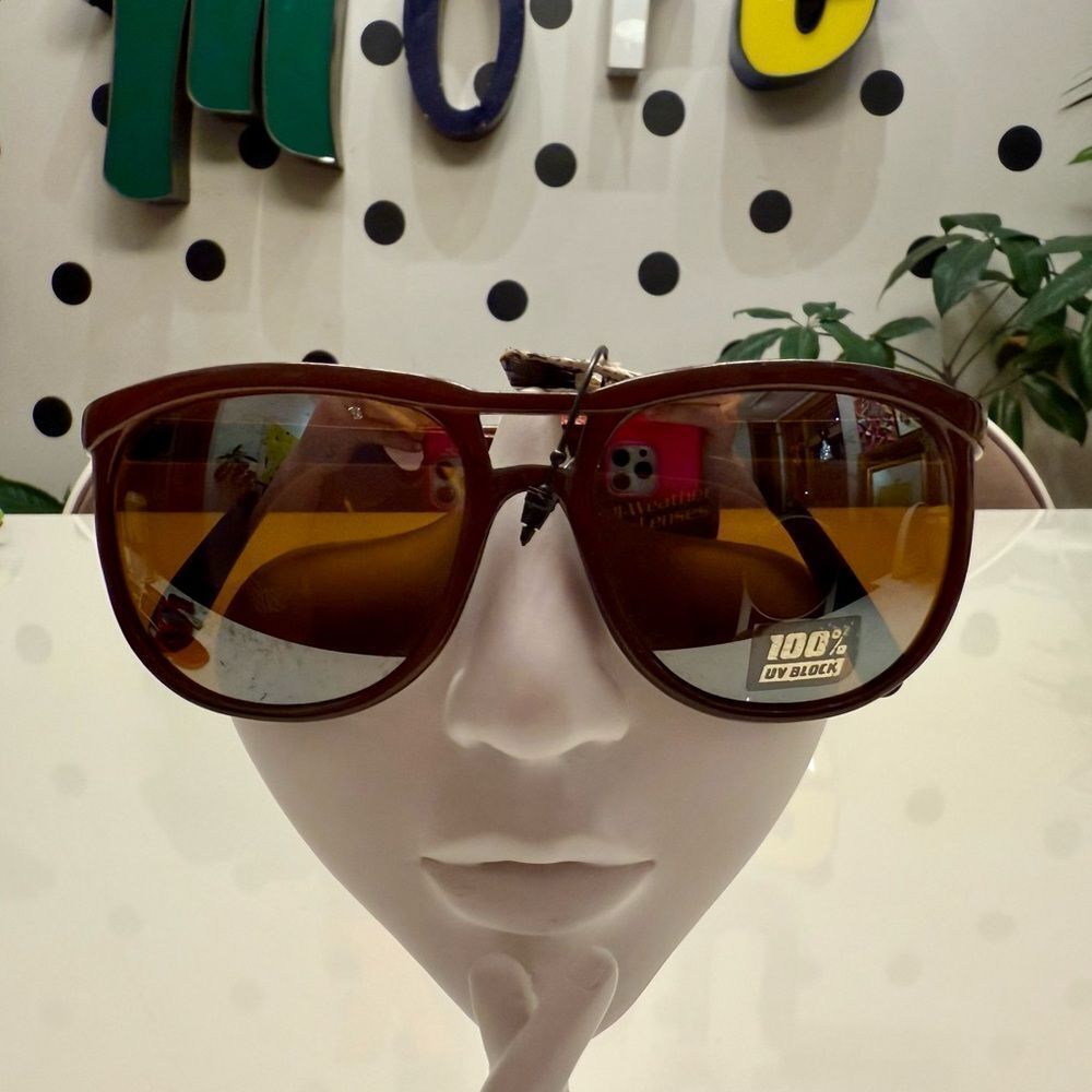 True Vintage 1979s / 1980s Brown Unisex Bullet Hole Aviator Sunglasses